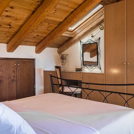 Apartment Authentic In Fiscardo Fiskardo