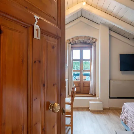 Authentic In Fiscardo * Φισκάρδο