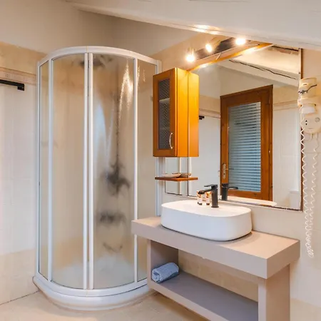 Authentic In Fiscardo Appartement *