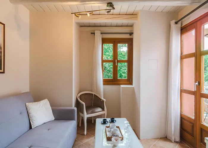 Authentic In Fiscardo *